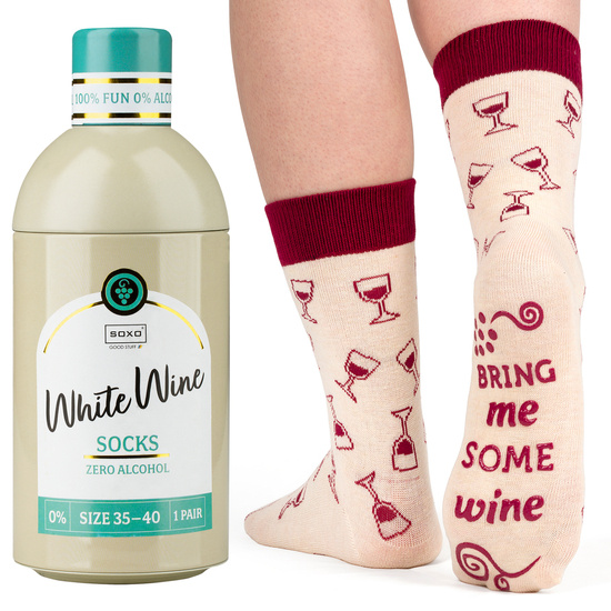 Chaussettes pour femmes SOXO GOOD STUFF drôles de White Wine dans une bouteille cadeau