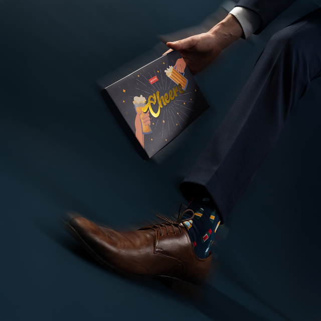 Ensemble de chaussettes pour hommes SOXO Cheers – 2 paires et un ouvre-bouteille