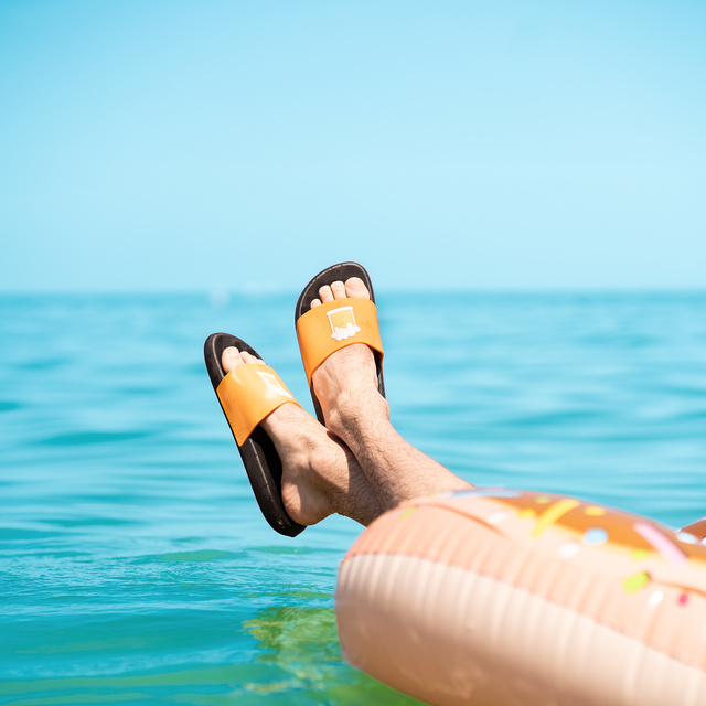 Tongs Comfort de plage pour femme pour hommes SOXO Beer | Idéal pour des vacances à la plage et une piscine | En caoutchouc
