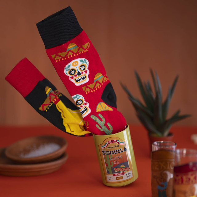 Chaussettes colorées SOXO GOOD STUFF Tequila dans une bouteille