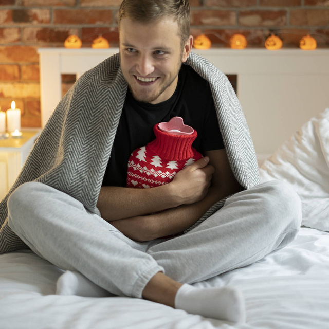 Chauffe-eau SOXO rouge dans un pull de Noël Cadeau de Noël en caoutchouc LARGE