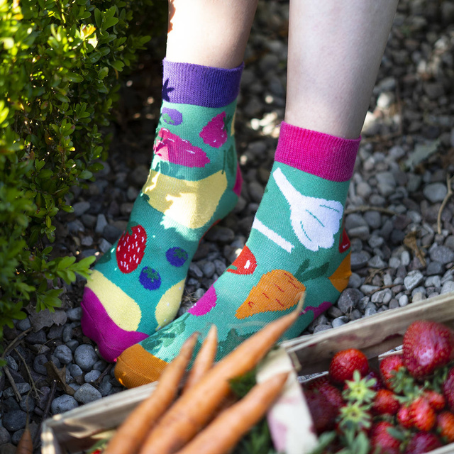 Chaussettes colorées pour femmes SOXO : un plaisir inégalé avec les légumes