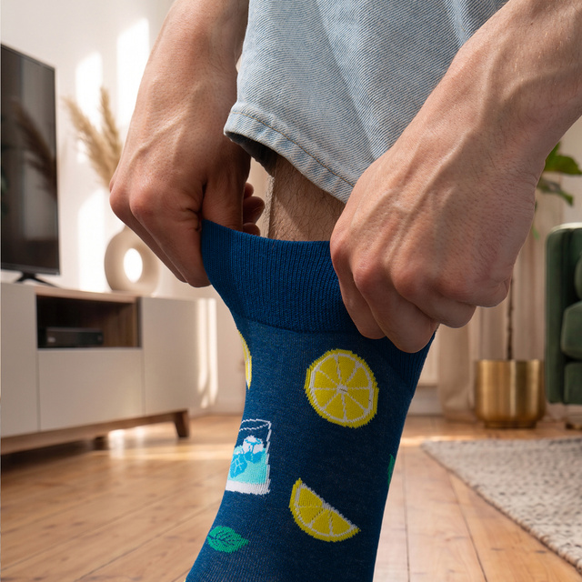 Chaussettes colorées pour hommes SOXO Gin in a bottle