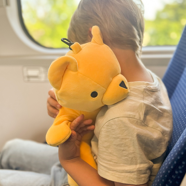 MOMO WAY Coussin ourson multifonctionnel