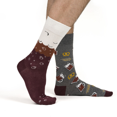 Chaussettes colorées pour hommes SOXO GOOD STUFF bière classique porter dans une boîte cadeau