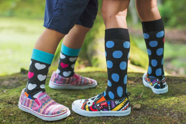 Chaussettes grises SOXO GOOD STUFF avec des cœurs pour enfants