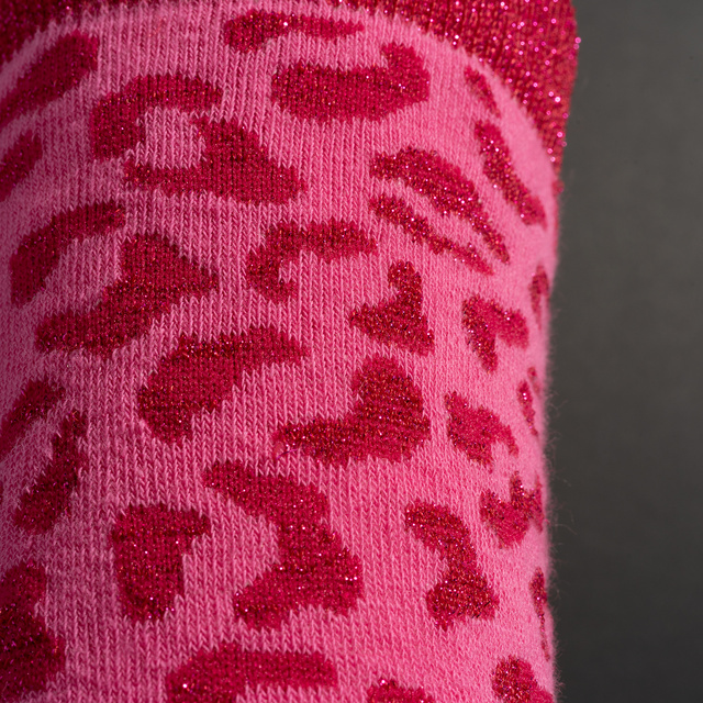 Chaussettes pour femmes SOXO Leopard roses en emballage - 3 paires