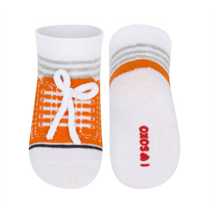 Chaussettes bébé orange SOXO trainers avec inscription