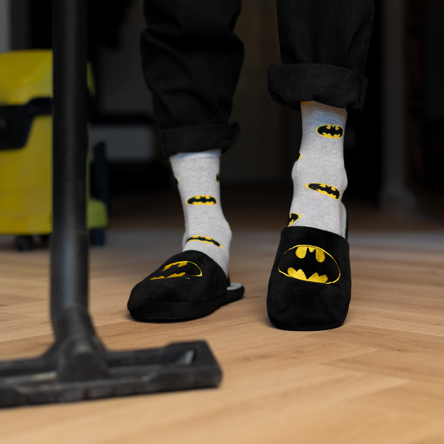 Lot de 1x chaussettes colorées SOXO Batman pour homme et 1x pantoufles Batman pour homme 