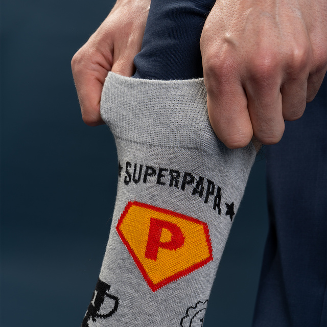 Ensemble de chaussettes Super Papa pour homme dans une tasse avec un porte-clés