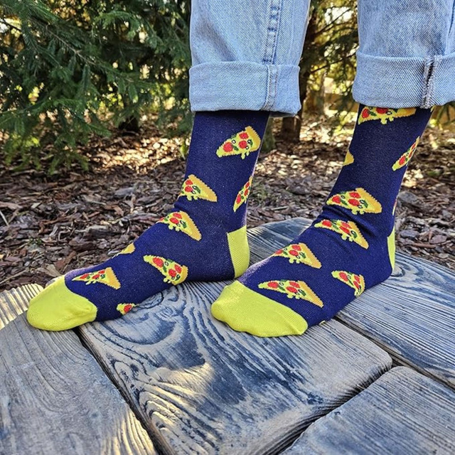 Chaussettes SOXO colorées pour hommes et femmes avec pizza dans une boîte | cadeau pour un homme | cadeau pour femme