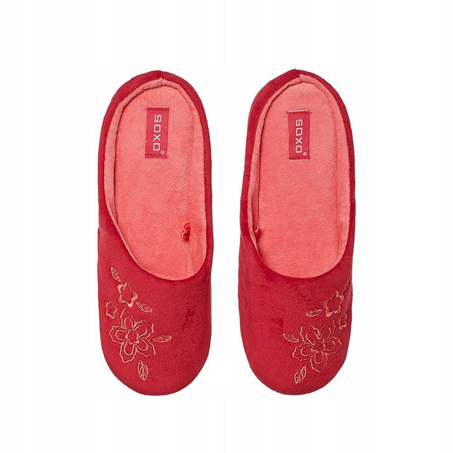 Chaussons SOXO avec une broderie pour les femmes